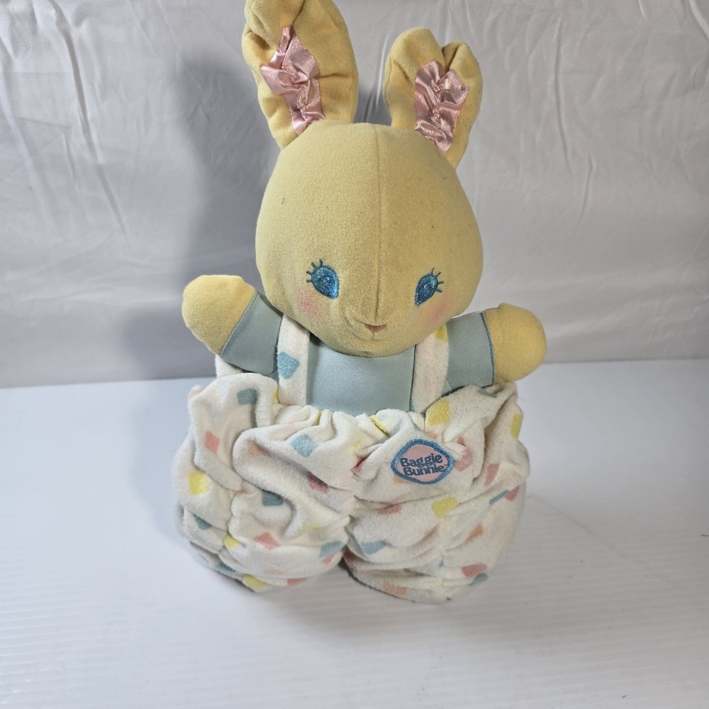 Vintage 1987 BAGGIE BUNNIE 13" Plush! Those Charecters From Cleveland RARE! HTF!